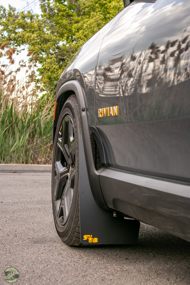 Rivian R1T 2022+ Mud Flaps