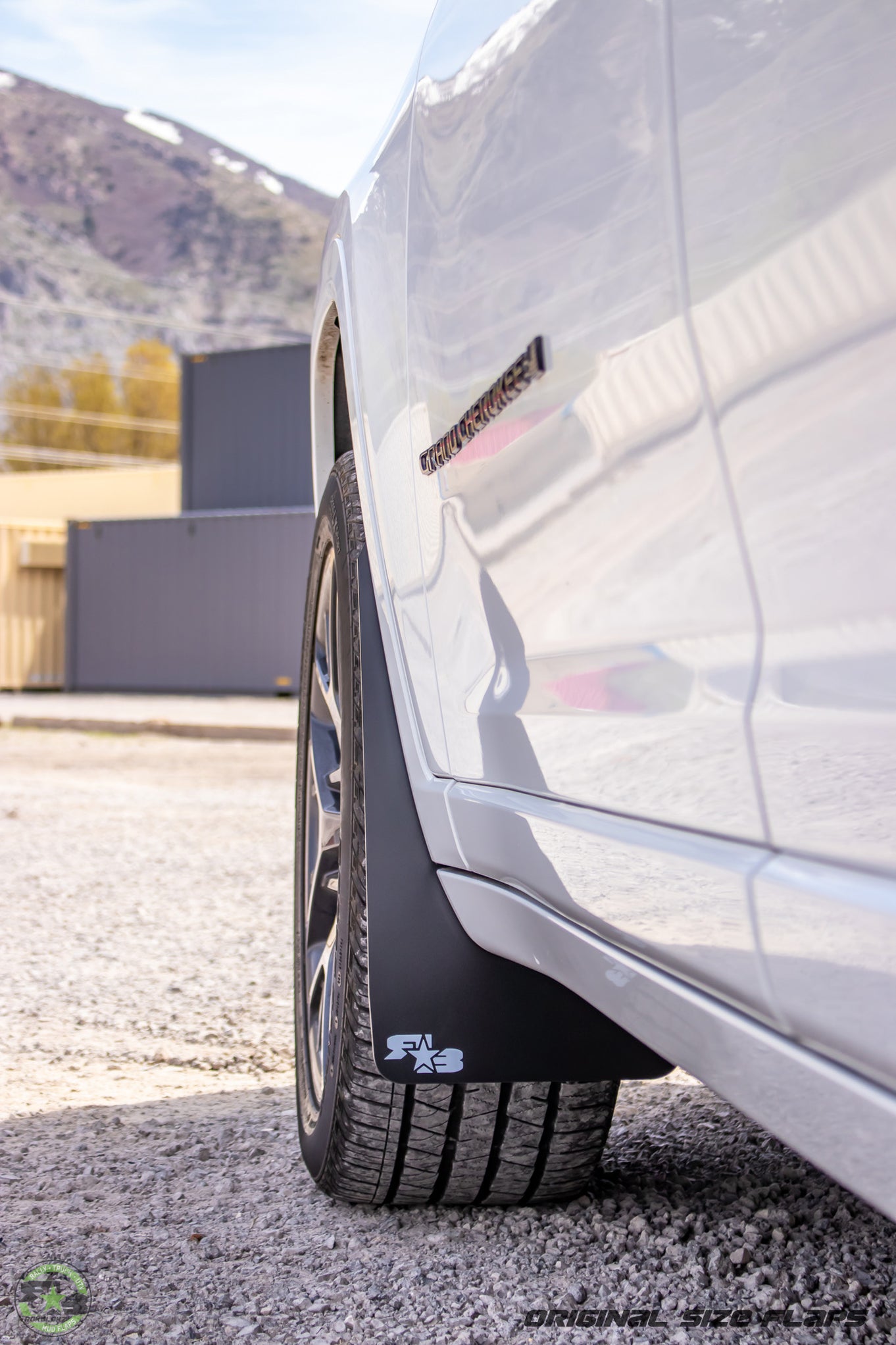 Jeep Grand Cherokee L (WL) 2021+ Mud Flaps — RokBlokz