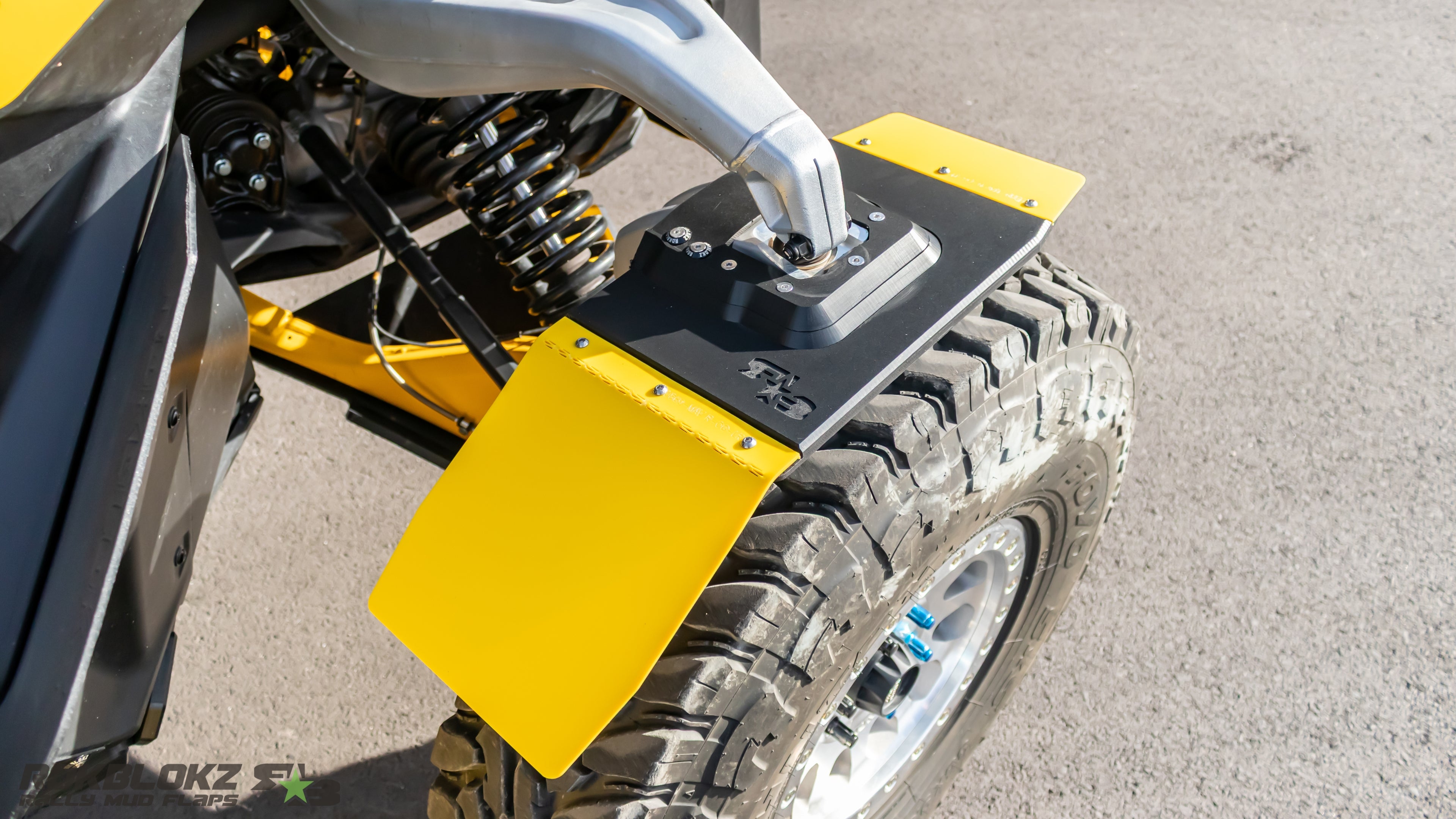 Can-Am Maverick R 2024+ Knuckle Mounted Fender — RokBlokz
