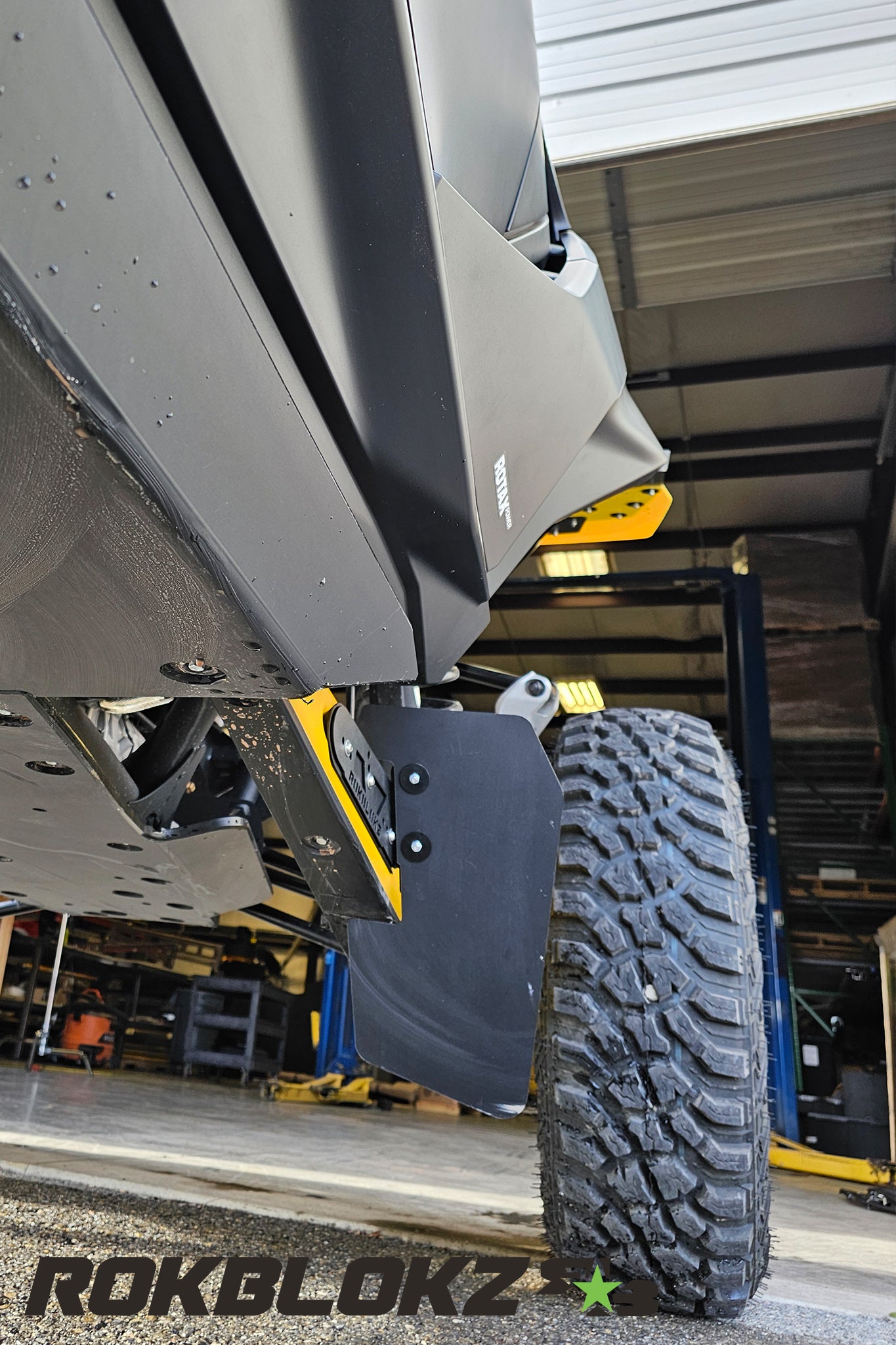 Can-Am Maverick R 2024+ Trailing Arm Guards/Flaps — RokBlokz