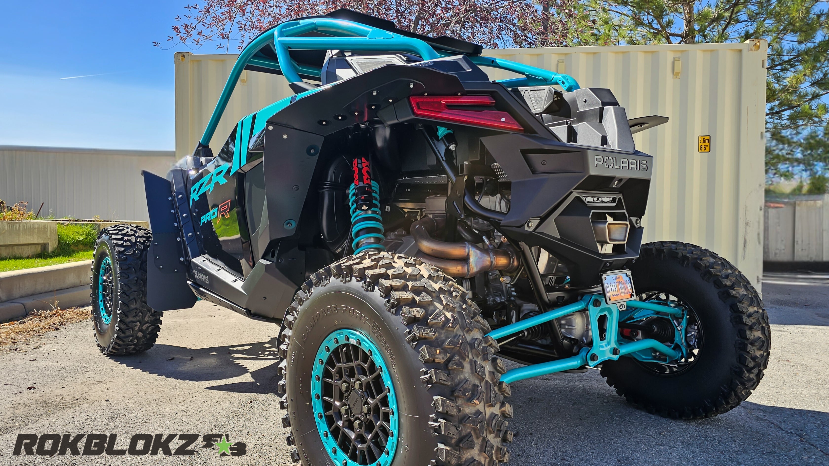 2025_Polaris_RZR_Pro_R_Featuri