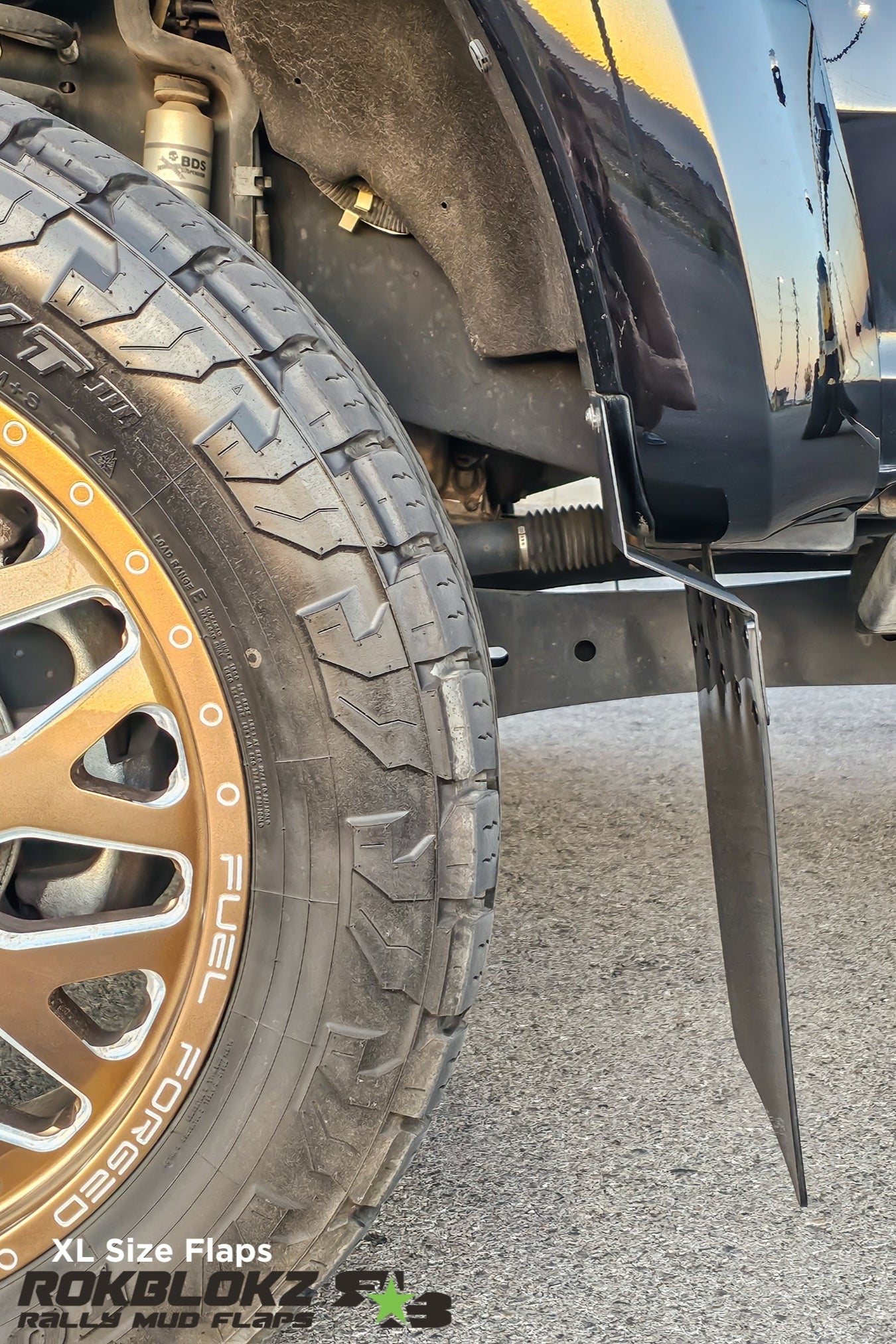 Ford F-450 SUPER DUTY DRW (Dually) 2017+ Mud Flaps — RokBlokz