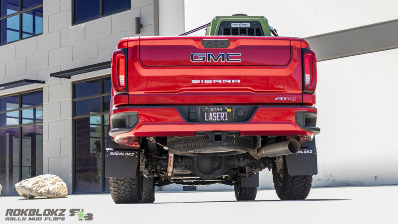 Rokblokz Step-Back Mud Flaps installed on 2020+ GMC Sierra 2500/3500HD back end view