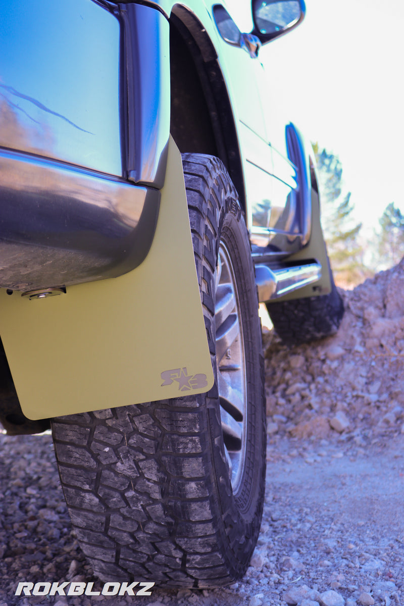 Toyota Sequoia 2001–2007 (1st Gen) Mud Flaps