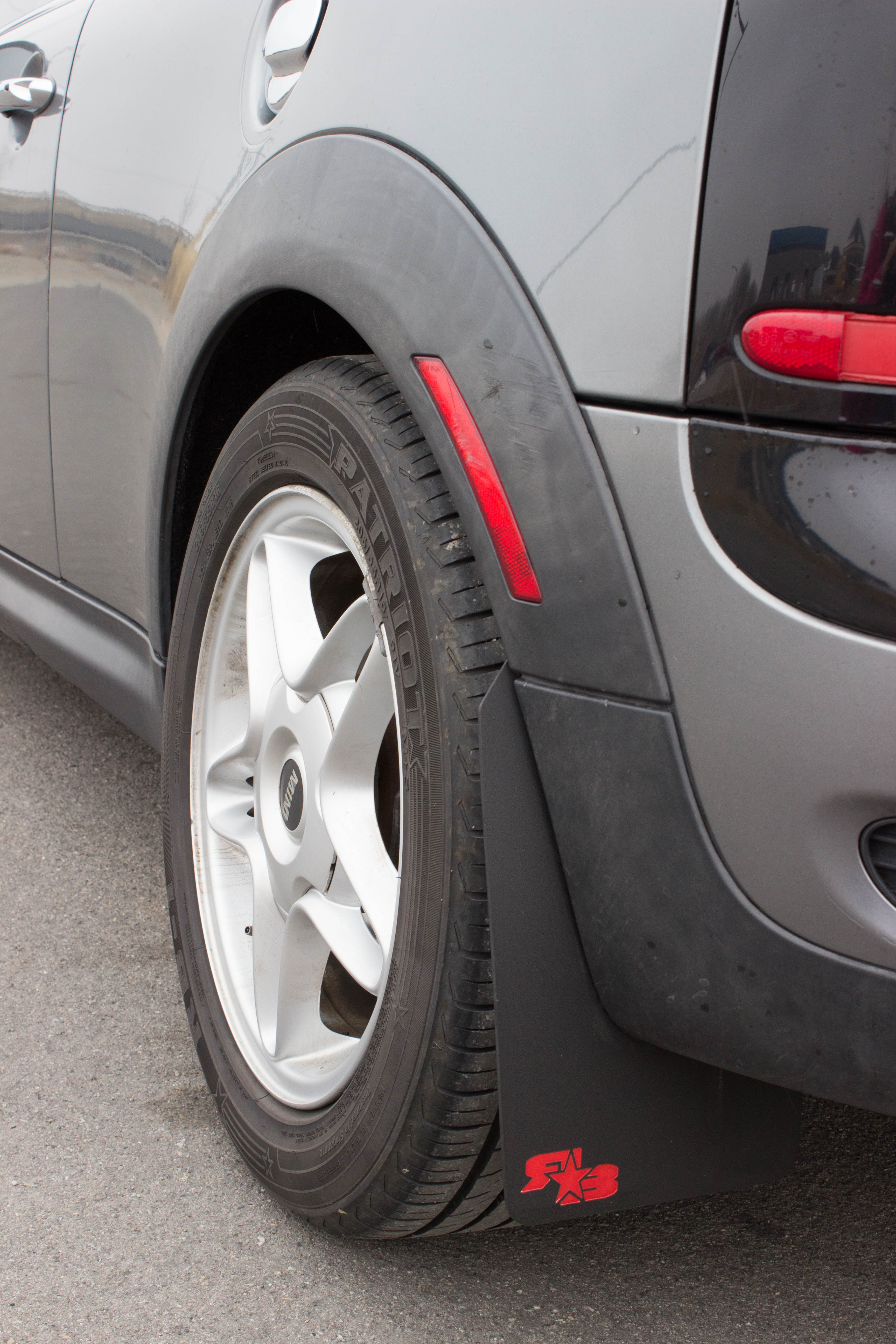 Mini Cooper Clubman (R55) 2008-2014 Rally Mud Flaps — RokBlokz