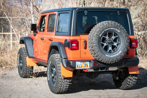 Jeep Rubicon JL w/3.5" lift, 37" tires on stock wheels and 1.5" spacer with Regular size flaps by Rokblokz