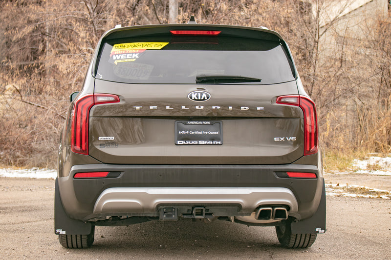2020 Kia Telluride ft Rokblokz Rally Mud Flaps in Black w/ White Logos