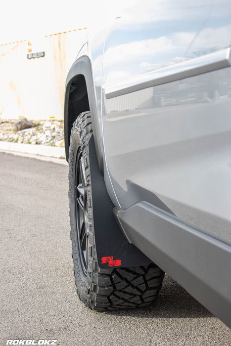 Toyota RAV4 (5th Gen) LE, XLE, LIMITED, Hybrid 2019+ Mud Flaps