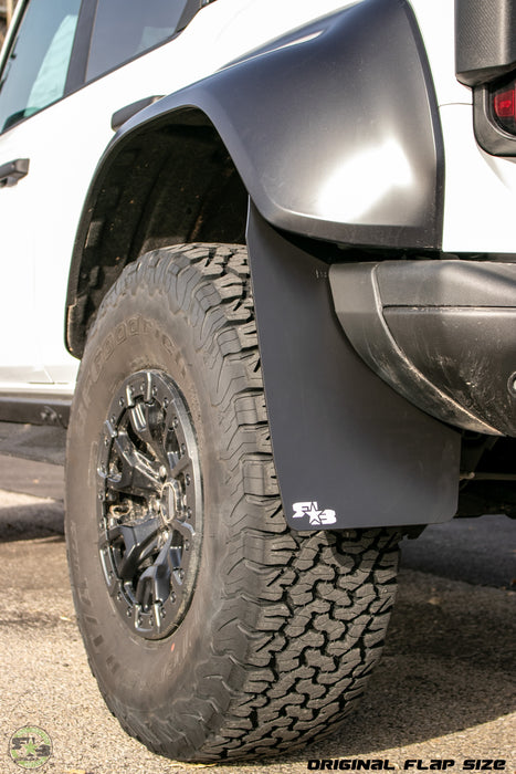 2022 Ford Bronco Raptor featuring Rokblokz Mud flaps