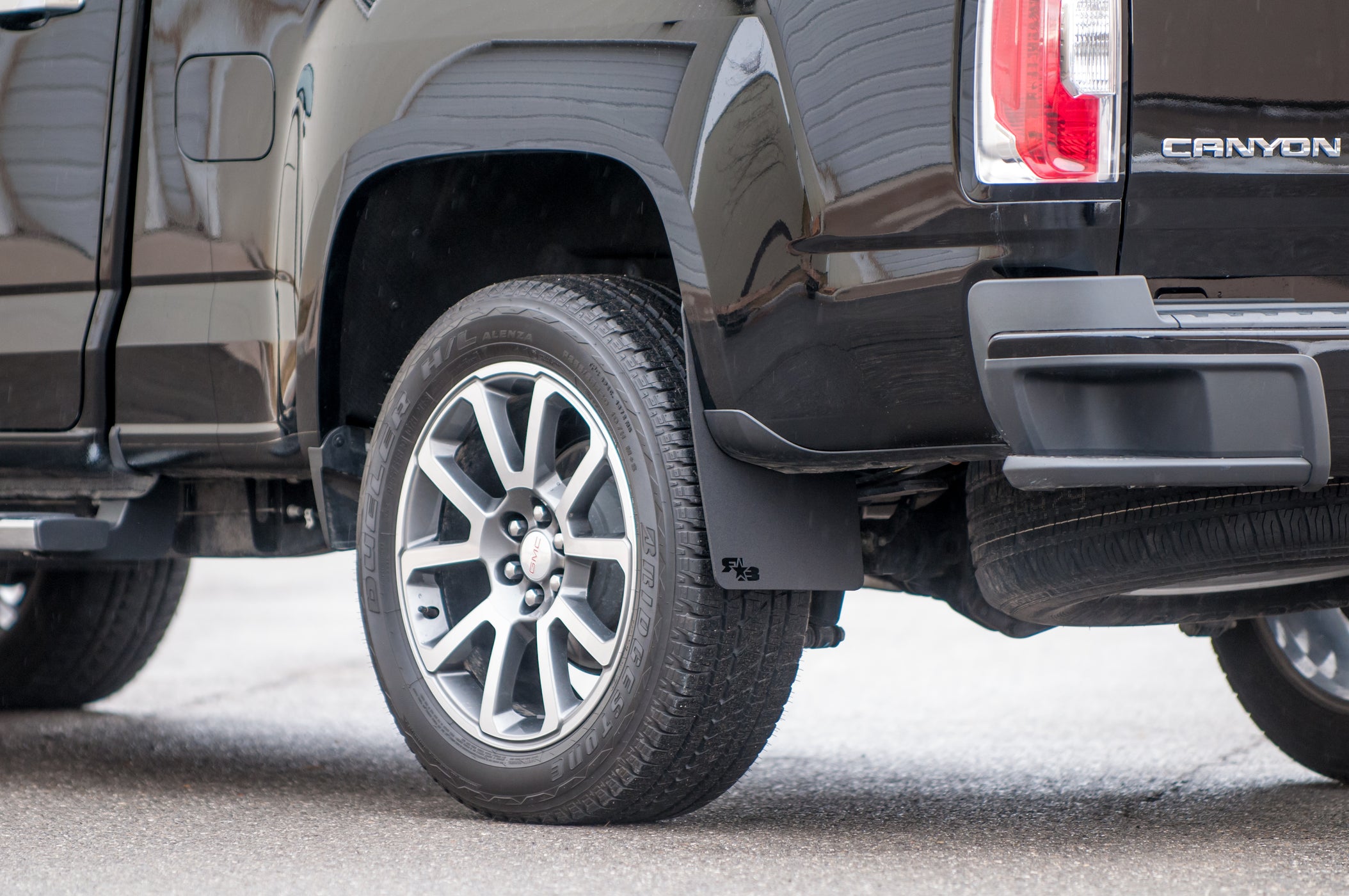 Chevrolet Colorado - GMC Canyon 2015-2022 Mud Flaps — RokBlokz