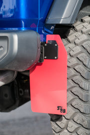 Jeep Rubicon JL w/3.5" lift, 37" tires on Method 701 wheels with XL size flaps by Rokblokz