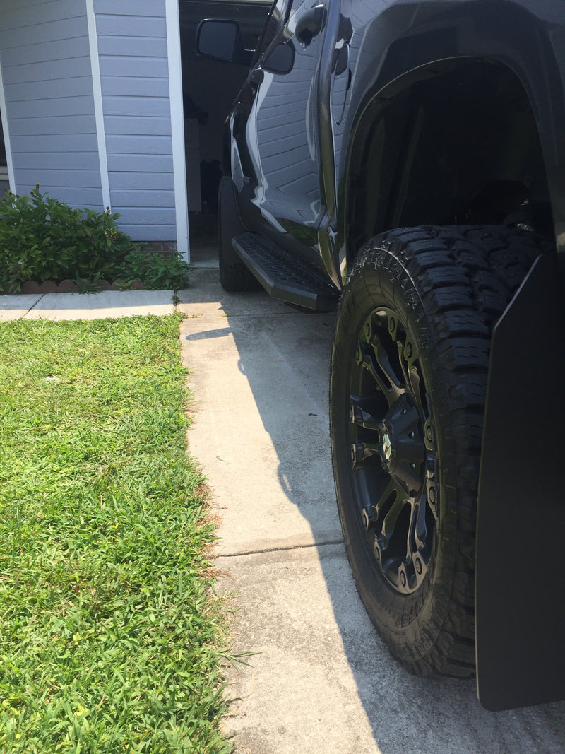2017 Tundra w/XL Tundra flaps by Rokblokz