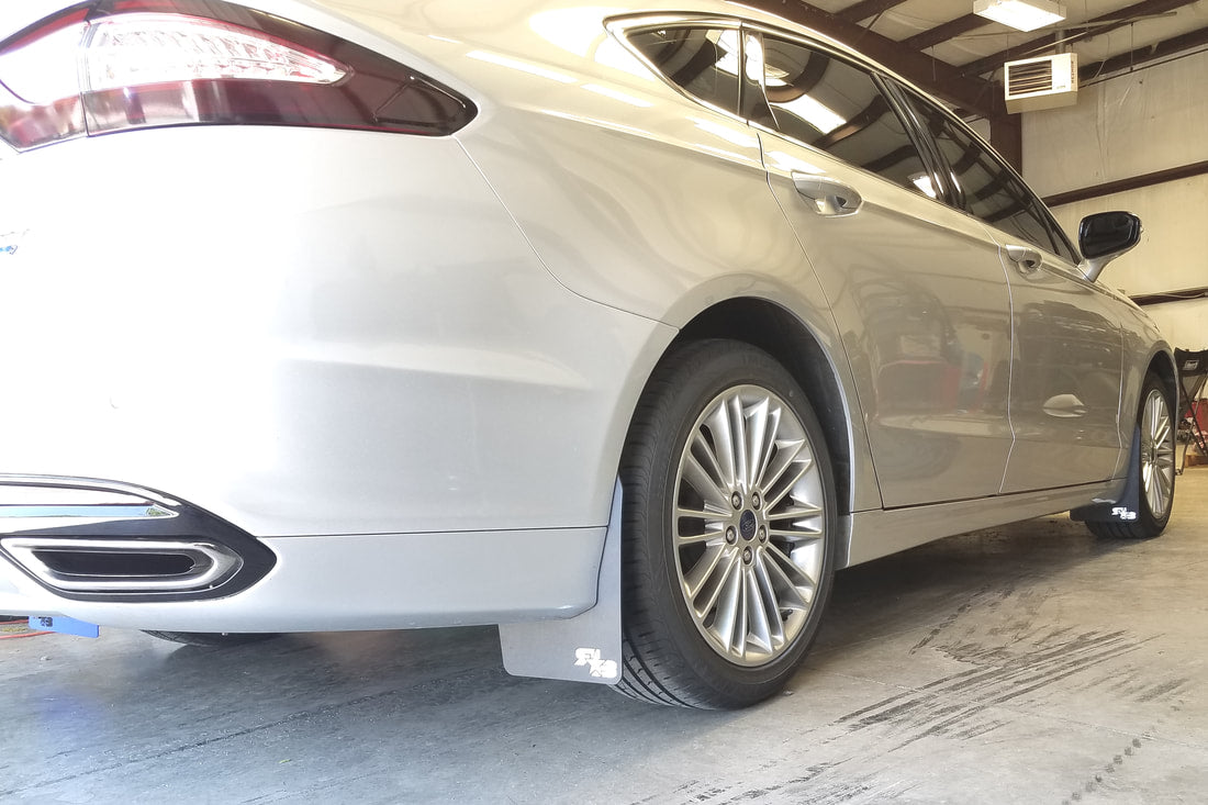 76 【プレート一式】  FUSION Ford FUSION 2013-2018 Rally Mud Flaps — RokBlokz